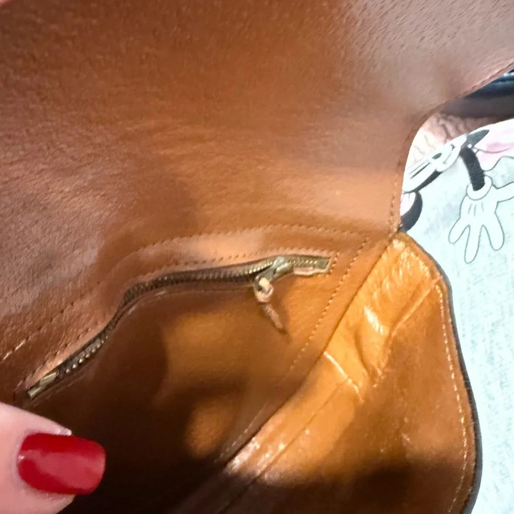 Louis Vuitton Chantilly Monogram PM Crossbody Bag - Picture 13 of 17